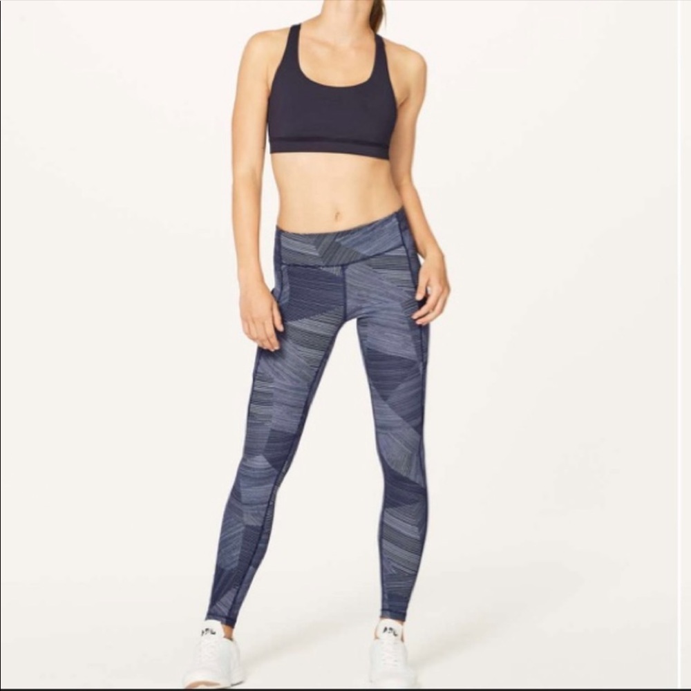 • Lululemon • Speed Up Tight Etch Hail Luxtreme 4